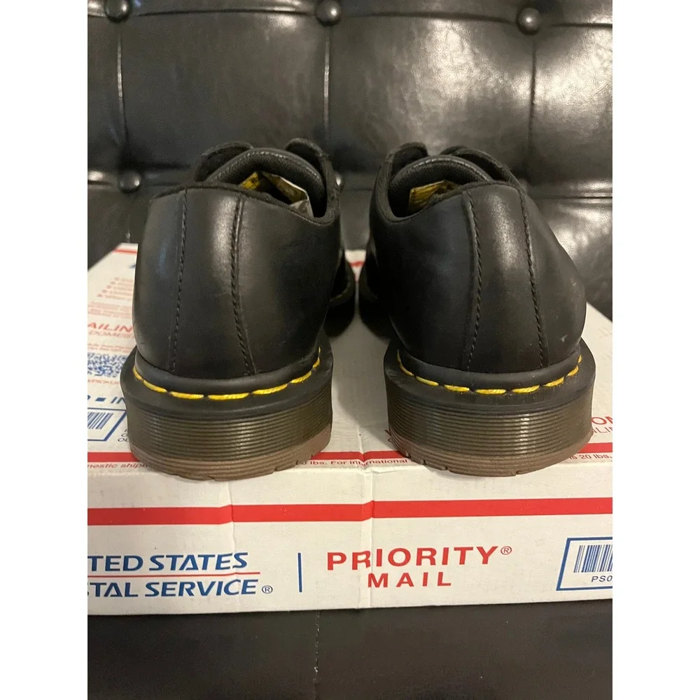 Dr.‎ Martens Industrial Steel Toe Safety
